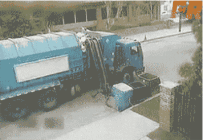 9b7cfdda5ee8b2899a8cf683f504329a.gif